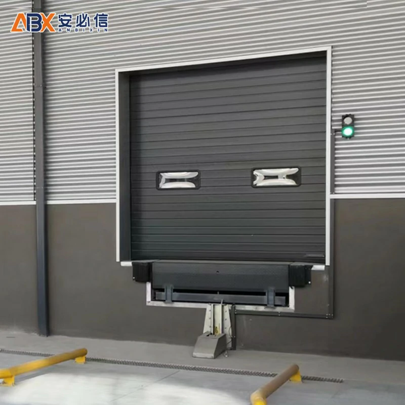 西宁翻板滑升门
